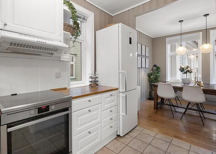 Historic House Centre Apartment Bergen