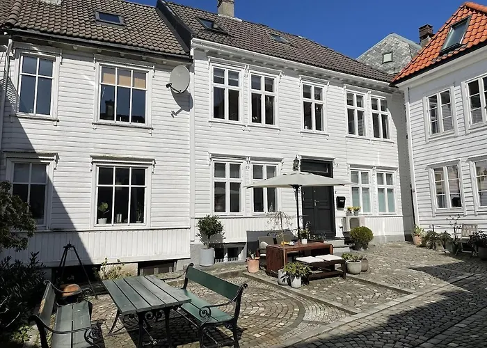 Historic House Centre Bergen